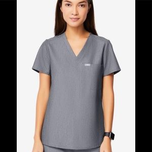 Medium fig scrub top